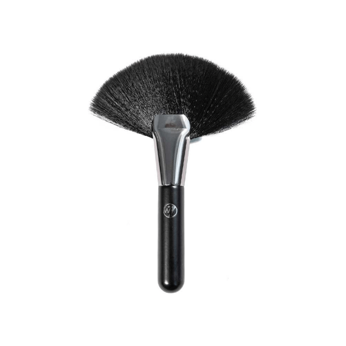 W7 Fan Brush