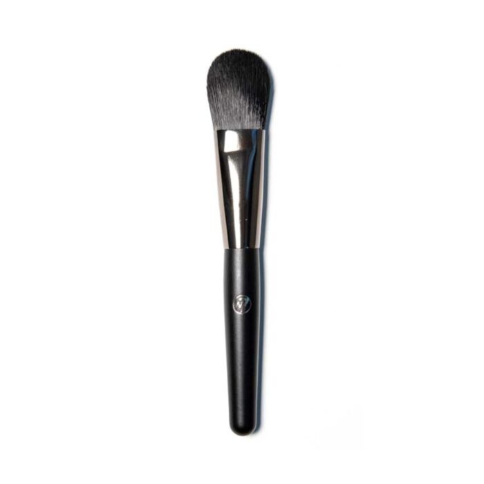 W7 Foundation Brush